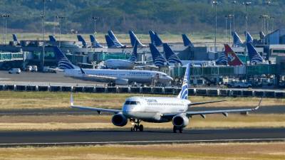 Estados Unidos multam Copa Airlines por “transporte ilegal” de passageiros da Venezuela