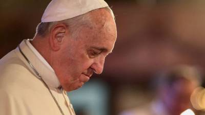 “Estou preocupado com a homossexualidade no clero”, afirma papa Francisco