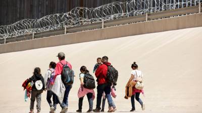Estudo revela que imigração ilegal nos EUA não aumenta taxas de criminalidade