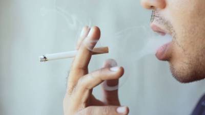 Estudo sugere que nicotina contribui para cancro do pulmão formar metástases no cérebro
