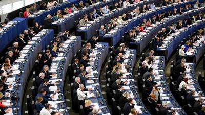 Eurodeputados bloqueados várias horas no comboio Bruxelas-Estrasburgo