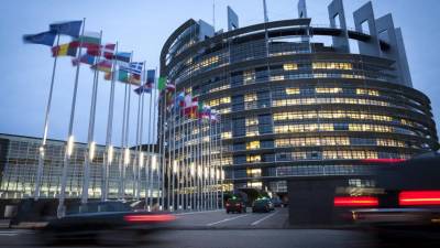 Eurodeputados debatem recuperação económica em vésperas de cimeira de líderes