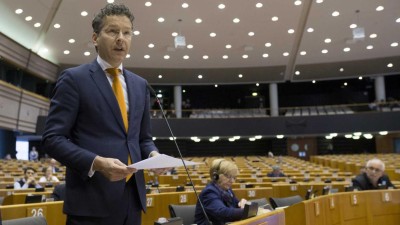 Eurodeputados portugueses apontam “a porta da rua” a Dijsselbloem