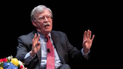 Ex-conselheiro acusa Trump de procurar a ajuda da China para a reeleição