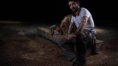 Exposição de Dinis Ribeiro no jardim dos Paços do Concelho do Funchal