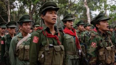 Exército birmanês planeou massacres contra minoria rohingya