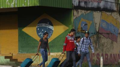 Exército brasileiro explica acção humanitária para acudir a venezuelanos na fronteira