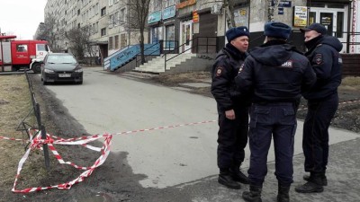 Falsos alertas de bomba forçam polícia a evacuar escolas em São Petersburgo