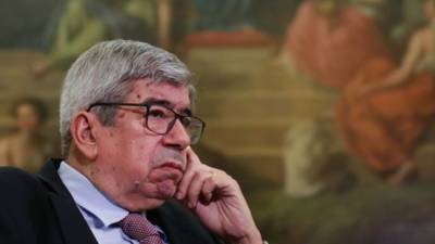 Ferro promete boas relações institucionais e pede que ninguém se exclua do diálogo democrático