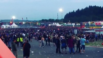 Festival de música evacuado na Alemanha será retomado hoje