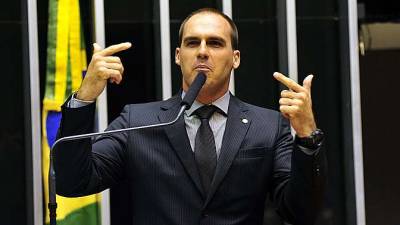 Filho do Presidente eleito do Brasil defende criminalização do Movimento Sem Terra