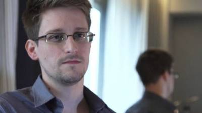 França nega pedido de asilo ao ex-agente americano Edward Snowden