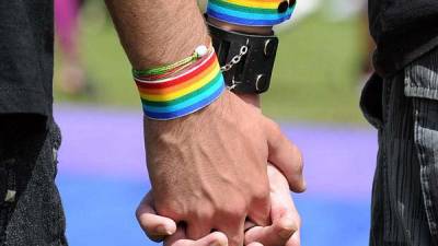 França regista 40 mil casamentos entre pessoas do mesmo sexo desde 2013