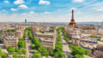 França vai testar 1,3 milhões de pessoas na região de Paris