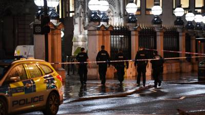 Fuga de gás encerra estação de Charing Cross, em Londres, discoteca e hotel evacuados