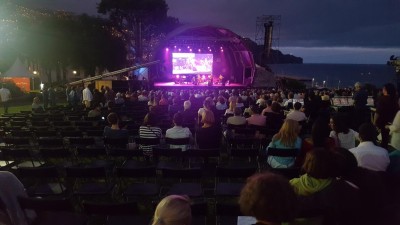 Funchal Jazz Festival arrancou ao som do acordeão e com apreciável moldura humana