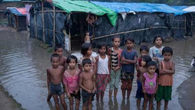 Futuro de 500 mil crianças rohingyas que vivem no Bangladesh está comprometido