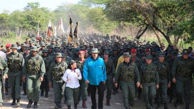 General da aviação revela-se contra Nicolás Maduro
