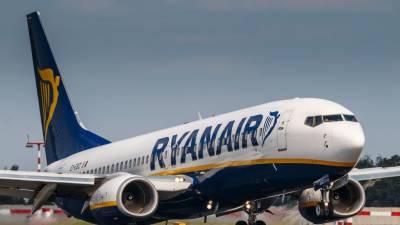 Governo acompanha situação da Ryanair em Faro e nega apoios do Turismo de Portugal