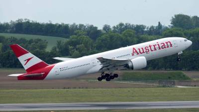 Governo austríaco vai impor preço mínimo para bilhetes de avião