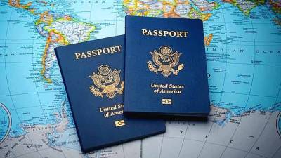 Governo britânico emite passaportes sem as palavras União Europeia