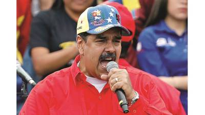 Governo de Maduro suspende actividade laboral e escolar após apagão