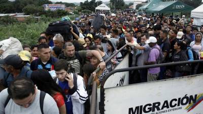 Governo do Brasil decide ajuda humanitária para milhares de emigrantes venezuelanos