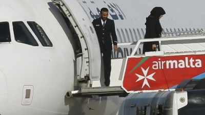 Governo líbio diz que piratas querem asilo político em Malta