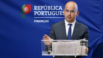 Governo prevê défice de 6,3% do Produto Interno Bruto em 2020