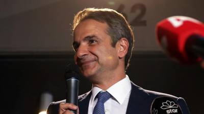 Grécia Kyriakos Mitsotakis diz que “começa uma nova, mas bonita, luta”