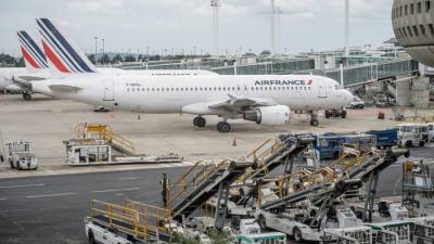 Greve de controladores franceses afecta mais de 500 voos