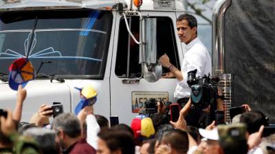 Guaidó anuncia entrada de primeiro camião do Brasil com ajuda humanitária