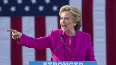 Hillary mantém liderança mas corrida à Casa Branca está mais renhida