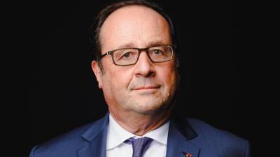 Hollande critica Macron pela “falta de resultados” que paralizaram a França