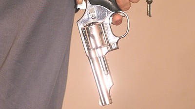 Homem de 27 anos mata seis pessoas num bordel no Estado de São Paulo
