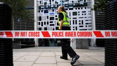 Homem esfaqueado em Londres junto ao Ministério do Interior