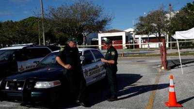 Homem mata quatro crianças em apartamento no estado norte-americano da Florida