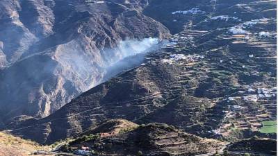 Incêndios nas Canárias fizeram 25 desalojados mas baixa de intensidade