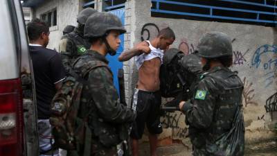 Intervenção no Rio de Janeiro coloca segurança no centro do debate eleitoral do Brasil