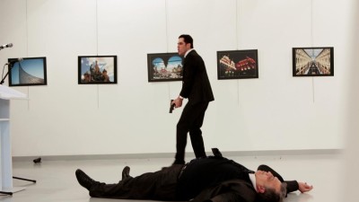 Investigadores russos enviados para a Turquia para investigar homicídio de embaixador