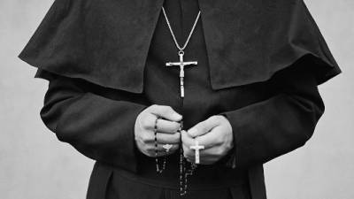 Investigação australiana recomenda fim do celibato na Igreja Católica