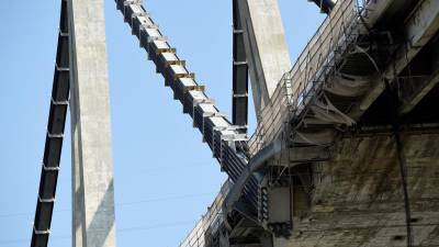 Itália termina concessão de auto-estradas à gestora da ponte que caiu em Génova