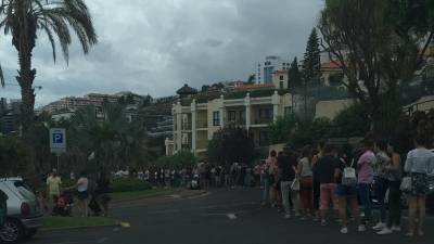 Já esgotaram os bilhetes do Grupo Café do Teatro para o concerto de James Arthur no Funchal