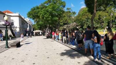 Já estão esgotados no Café do Teatro os bilhetes para o concerto de James Arthur no Funchal