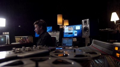 Jean-Michel Jarre regressa 40 anos depois do álbum revelação com Oxygène 3