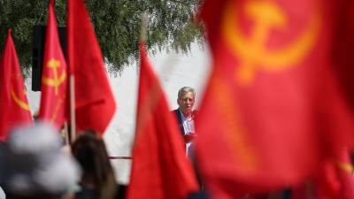 Jerónimo aguarda “propostas concretas” mas quer “salário pago a 100%”