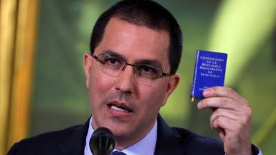 Jornalistas obrigados a pedir autorização de trabalho antes de entrada na Venezuela