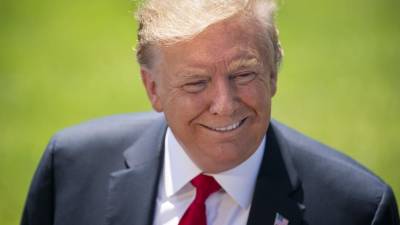 Juiz bloqueia parte do plano de Trump para construir muro na fronteira