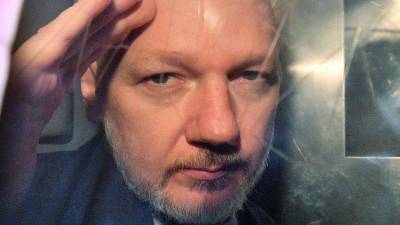 Julian Assange enfrenta nova acusação nos EUA