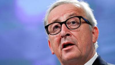 Juncker “profundamente consternado” com queda de viaduto em Génova